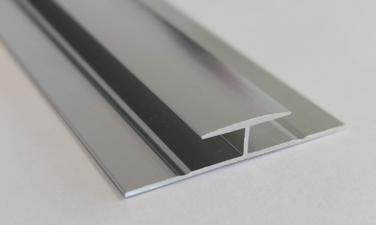 13 MM ALUMINYUM H GECIS PROFILI